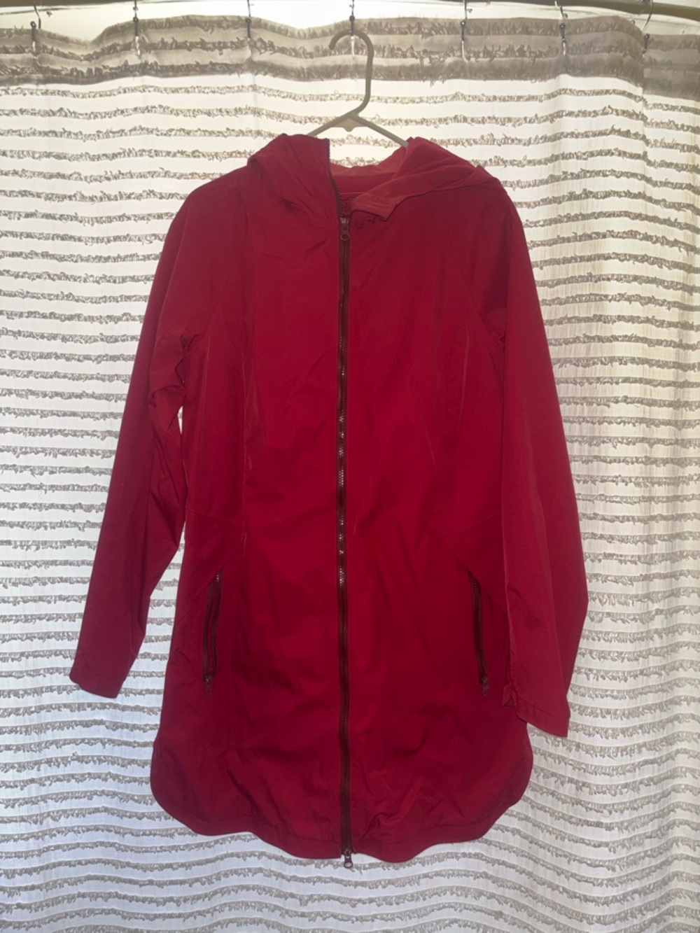 Lululemon 🍋 Definitely Raining Jacket *Cranberry*